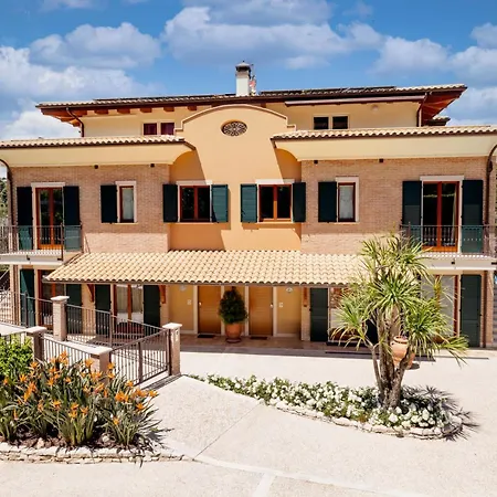 Residenza Marano Apartment