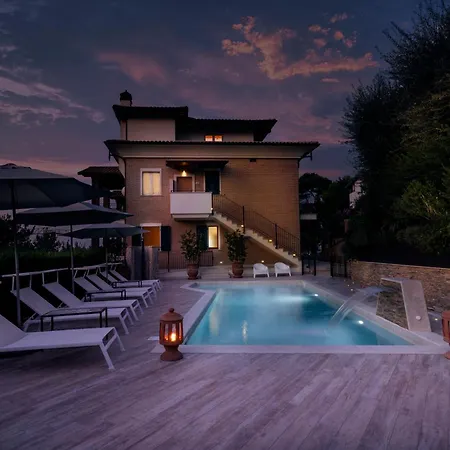 Residenza Marano 아파트 *