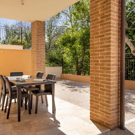 아파트 Residenza Marano